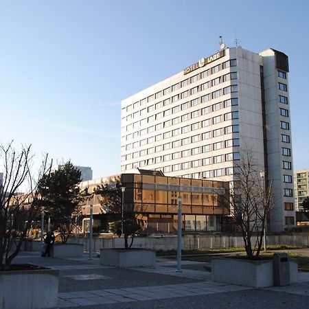 Hotel Labe Pardubice Luaran gambar