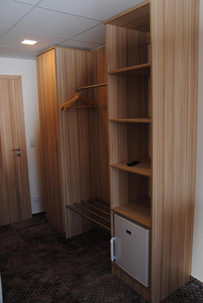 Hotel Labe Pardubice Luaran gambar