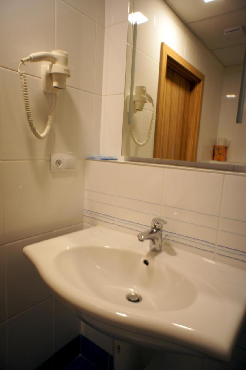 Hotel Labe Pardubice Luaran gambar