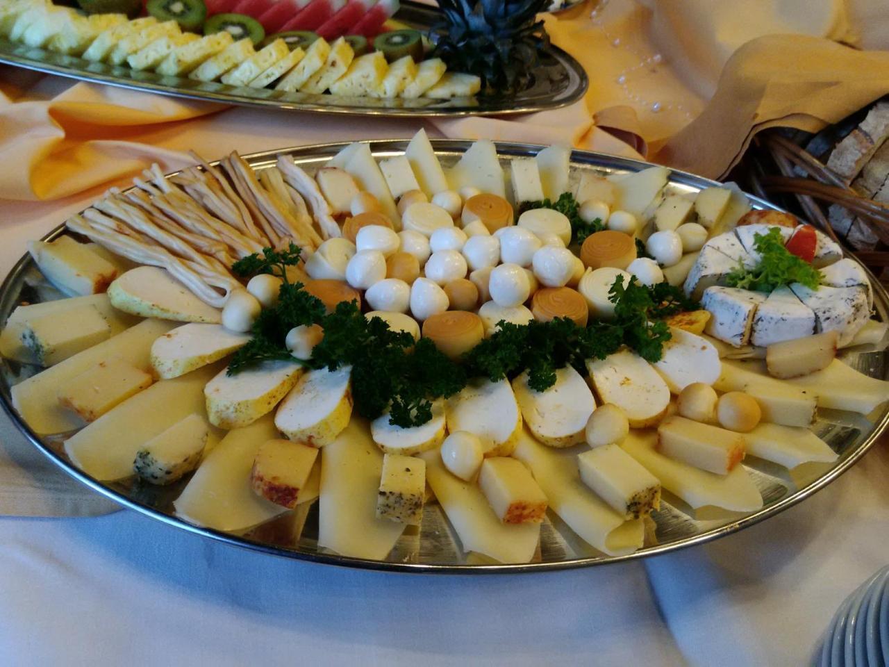 Hotel Labe Pardubice Luaran gambar